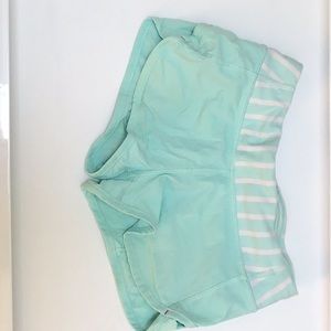 Ivivva size 8 girls shorts